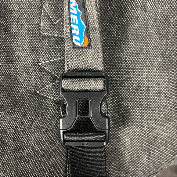 Meru Sling Backpack Bag - Small Single Strap Crossbody Pack for Women Acid Wash - Picture 11 of 11